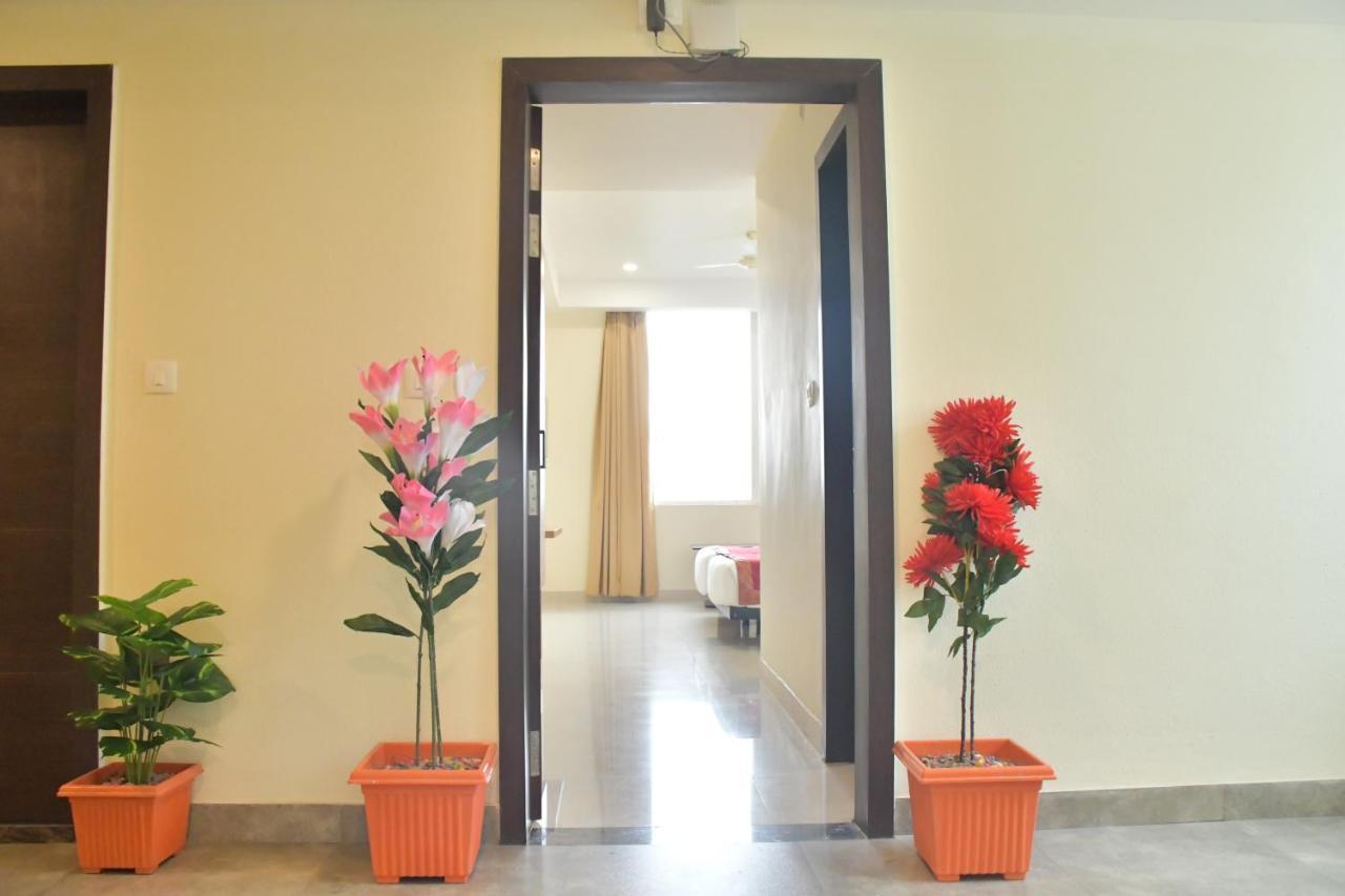Hotel Yatharth Inn Varanasi Dış mekan fotoğraf