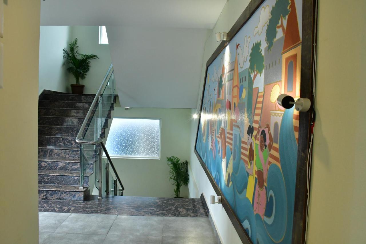 Hotel Yatharth Inn Varanasi Dış mekan fotoğraf
