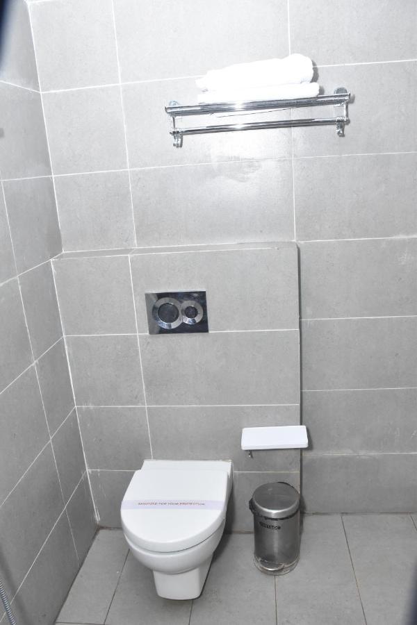 Hotel Yatharth Inn Varanasi Dış mekan fotoğraf